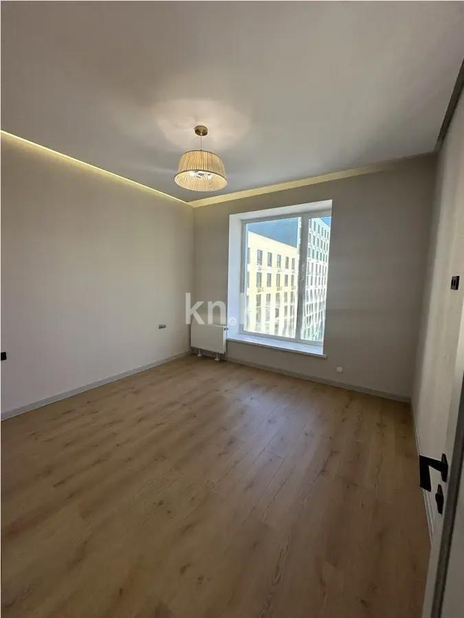 Продажа 2-комнатной квартиры, 40.5 м², ул. Нажимеденова, дом  28 в Астане