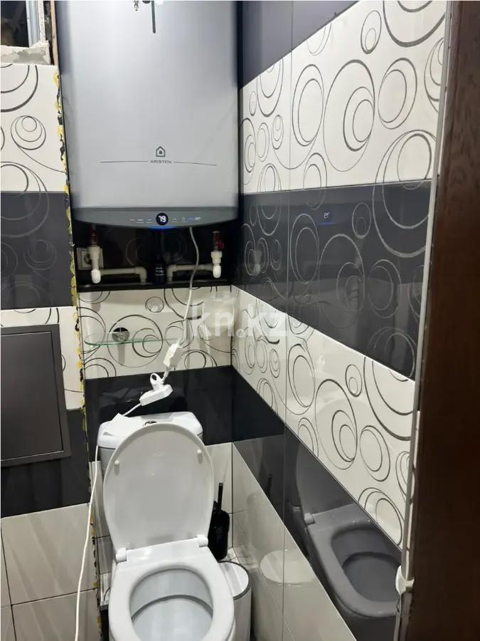 Продажа 3-комнатной квартиры, 65 м², мкр-н Орбита-1, дом  17 в Караганде - фото 3