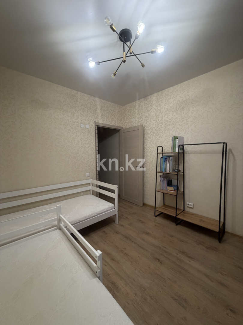 Продажа 3-комнатной квартиры, 82.1 м² - Продажа квартир в Усть-Каменогорске фото 8 из 14