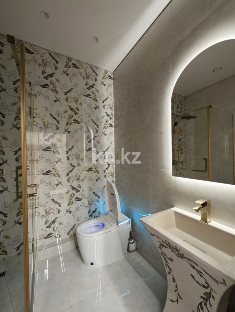 Продажа 2-комнатной квартиры, 80.3 м² - Продажа жилой и коммерческой недвижимости в Уральске фото 20 из 26