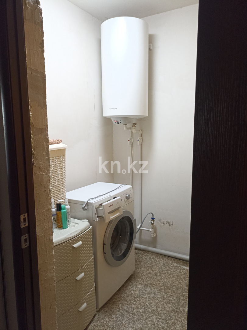 Продажа 3-комнатной квартиры, 61 м², мкр-н Мамраева (Восток-5), дом  34 - Продажа  трехкомнатных квартир в Караганде фото 14 из 15