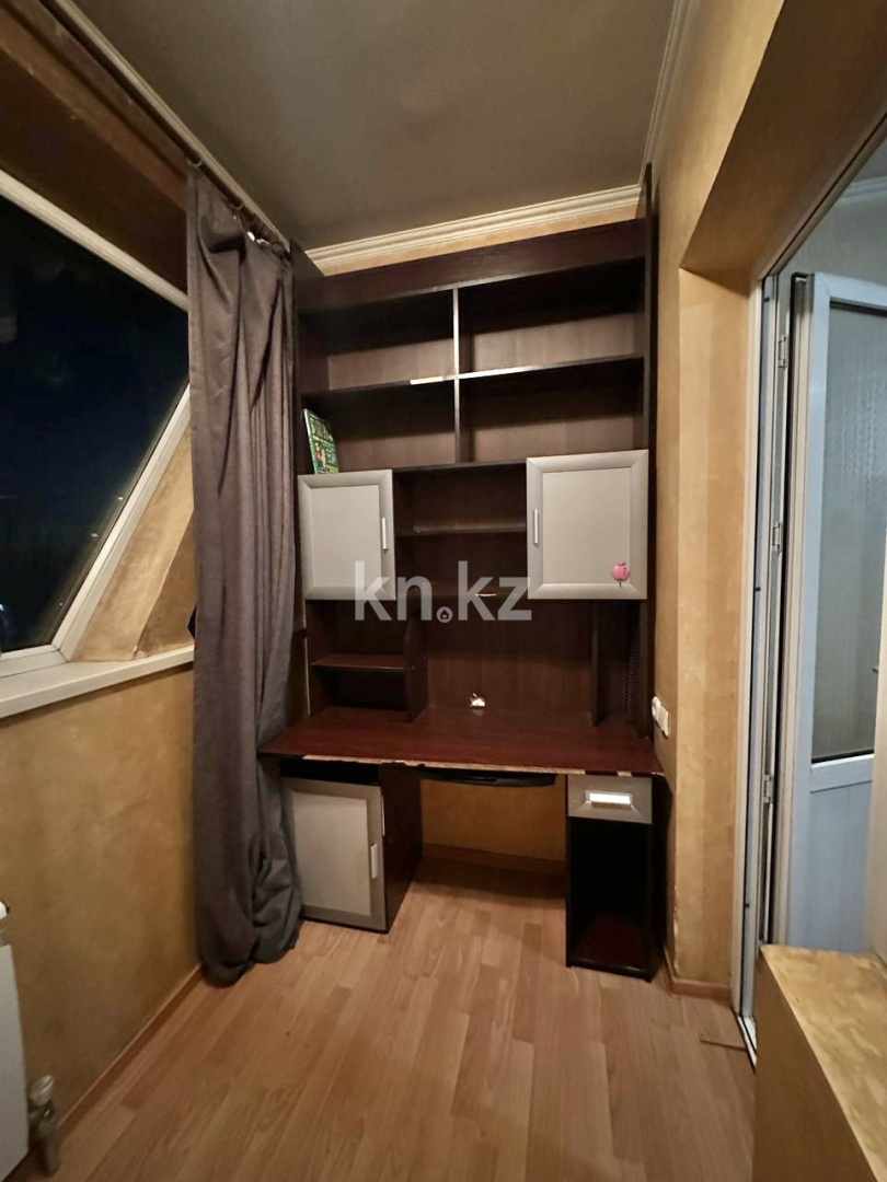 Аренда 3-комнатной квартиры, 75 м², мкр. Аксай-1 - Аренда  трехкомнатных квартир помесячно в Алматы фото 13 из 19