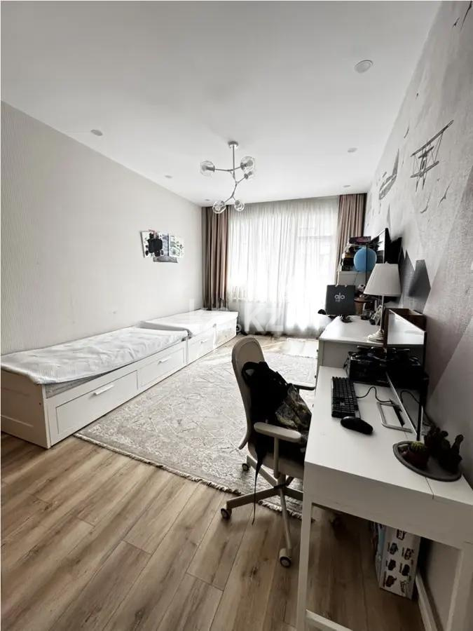 Продажа 3-комнатной квартиры, 100 м², ул. Манаева, дом  92 - Продажа  трехкомнатных квартир в новостройках Алматы без посредников с фото фото 3 из 7