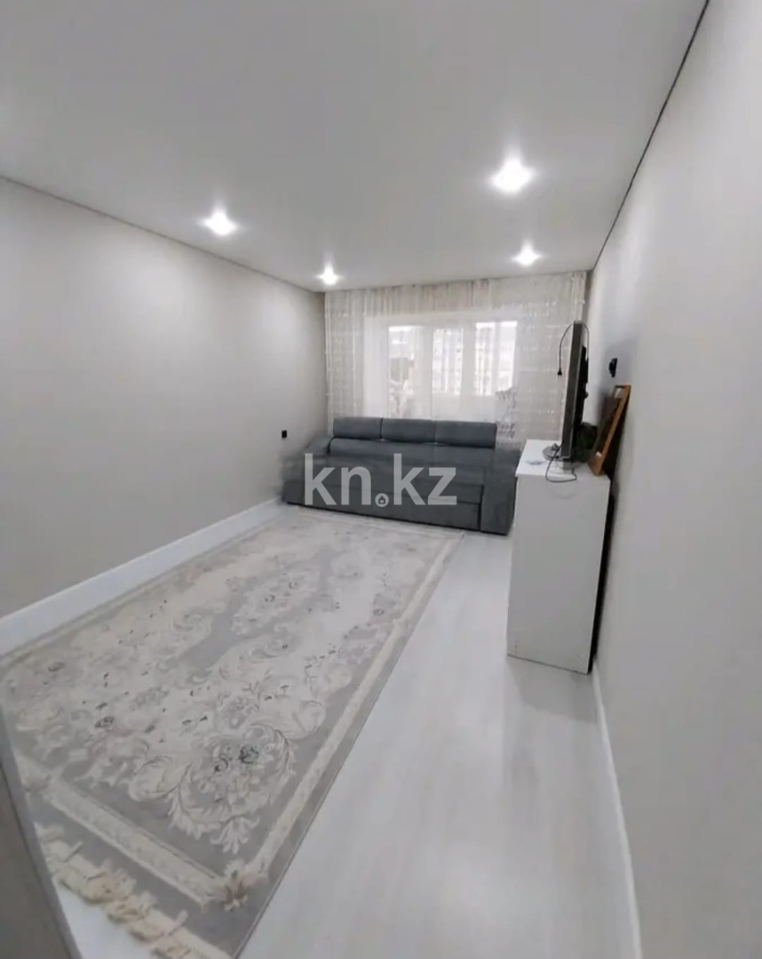 Продажа 1-комнатной квартиры, 40.2 м², мкр-н Женис - Продажа  однокомнатных квартир в Уральске фото 1 из 7