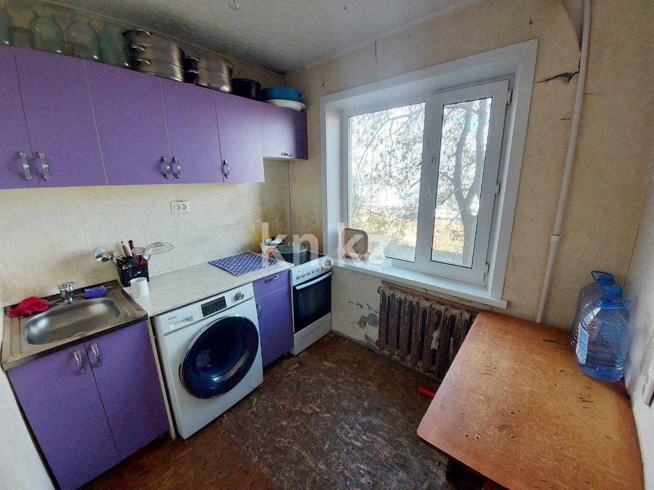 Продажа 3-комнатной квартиры, 63 м², мкр-н 15, дом  2 в Караганде - фото 7