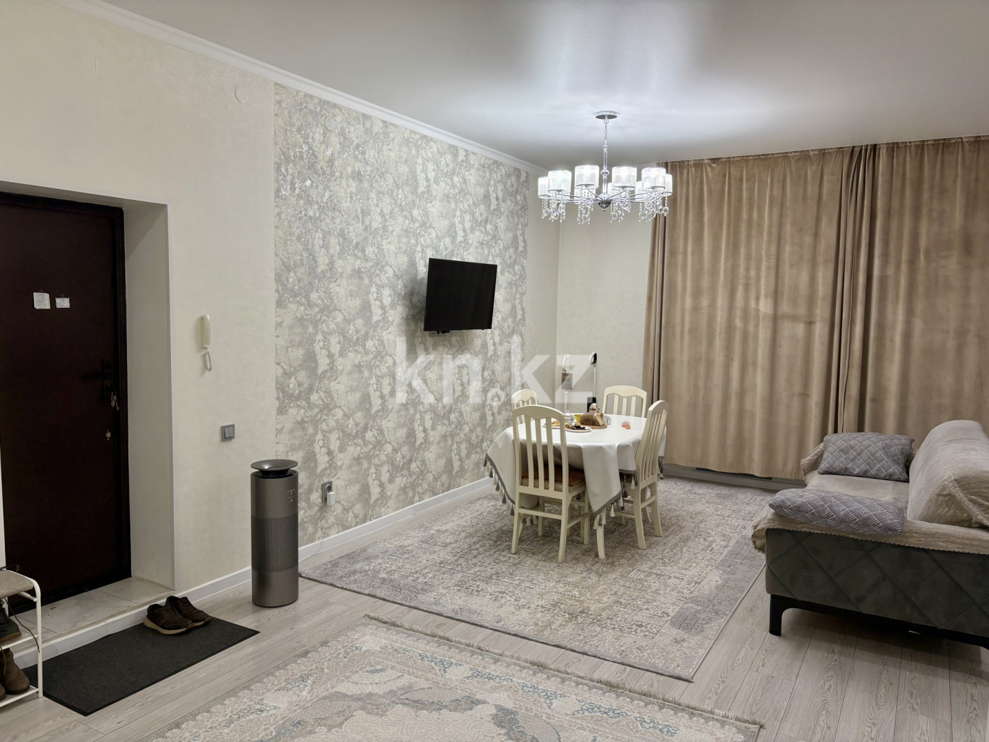 Продажа 3-комнатной квартиры, 80 м², мкр. Алтын Арка, дом  12 в Караганде - фото 3