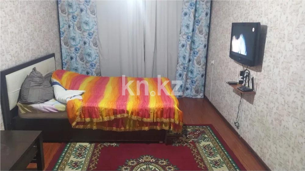 Продажа 2-комнатной квартиры, 43 м², мкр-н 15, дом  9 - Продажа квартир в Караганде фото 1 из 5