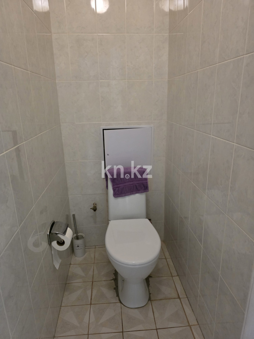 Аренда 3-комнатной квартиры, 55 м² - Аренда трехкомнатных квартир помесячно в Алматы фото 10 из 13