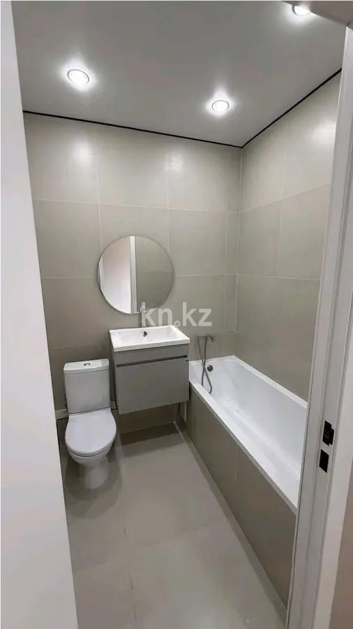 Продажа 1-комнатной квартиры, 35 м², ул. Е-652, дом  20 в Астане - фото 2