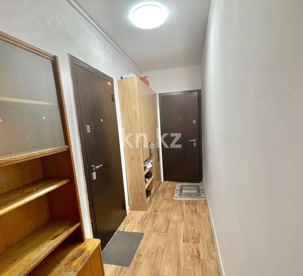 Продажа 3-комнатной квартиры, 64 м², пр. Шахтеров в Караганде - фото 17