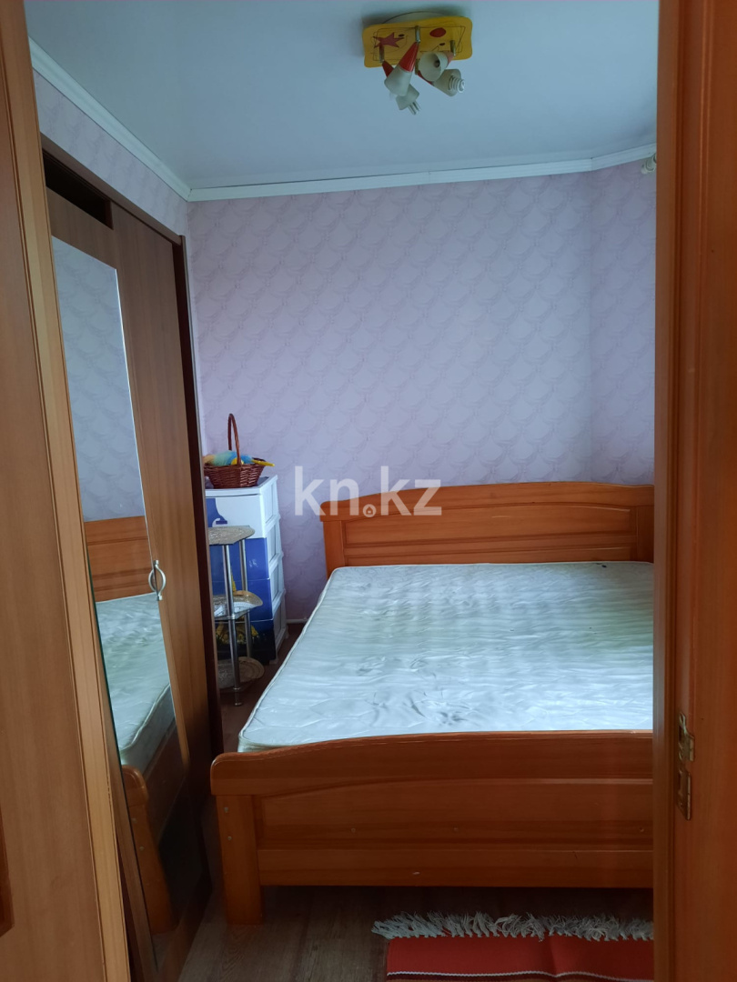 Продажа 3-комнатной квартиры, 48 м², мкр-н 22, дом  3д в Караганде - фото 10