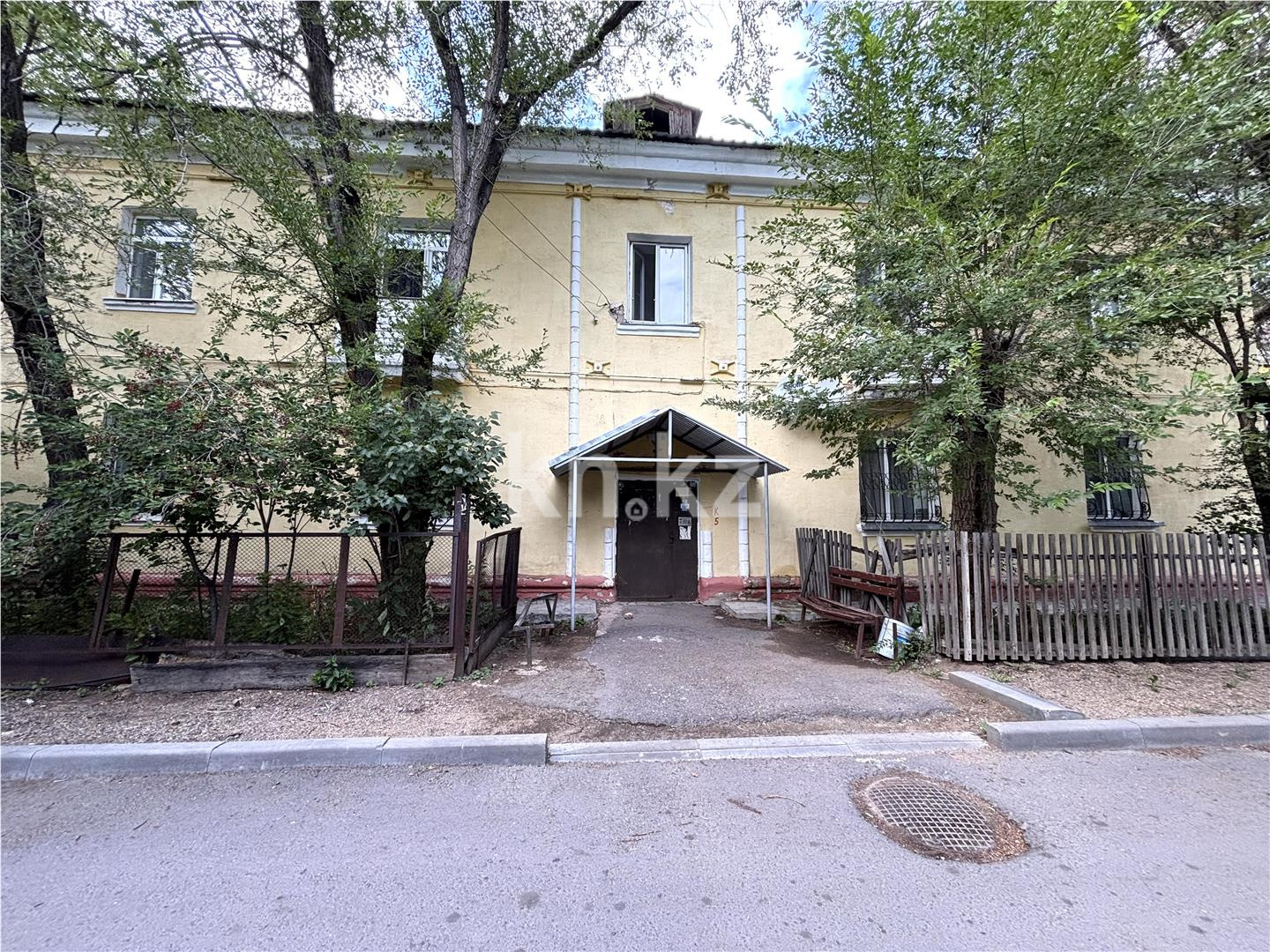 Продажа 3-комнатной квартиры, 76 м², ул. Абая в Караганде - фото 16