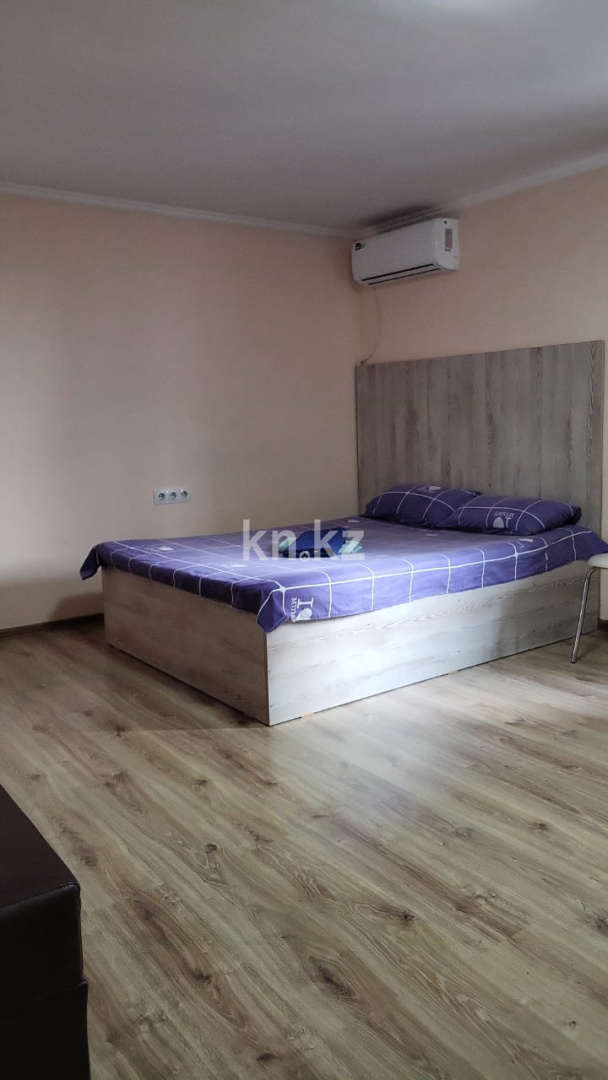 Аренда 1-комнатной квартиры посуточно, 27 м², пр. Абая, дом  90 - Гагарина - Продажа квартир в Алматы фото 1 из 5