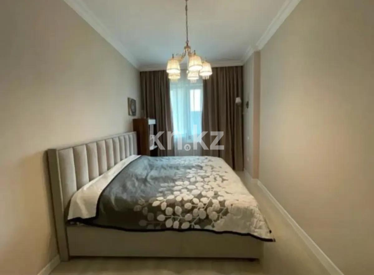 Продажа 3-комнатной квартиры, 86 м², пр. Кабанбай батыра, дом  13 в Астане - фото 3