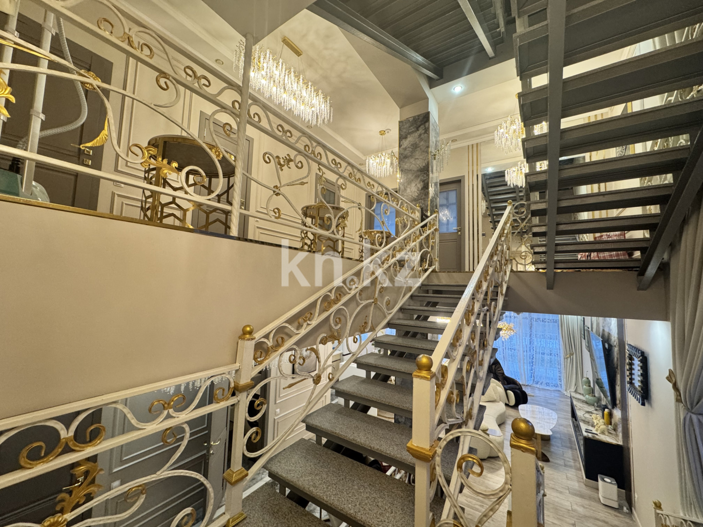 Продажа 5-комнатного дома, 400 м², ул. Муканова, дом  45/28 в Караганде - фото 14