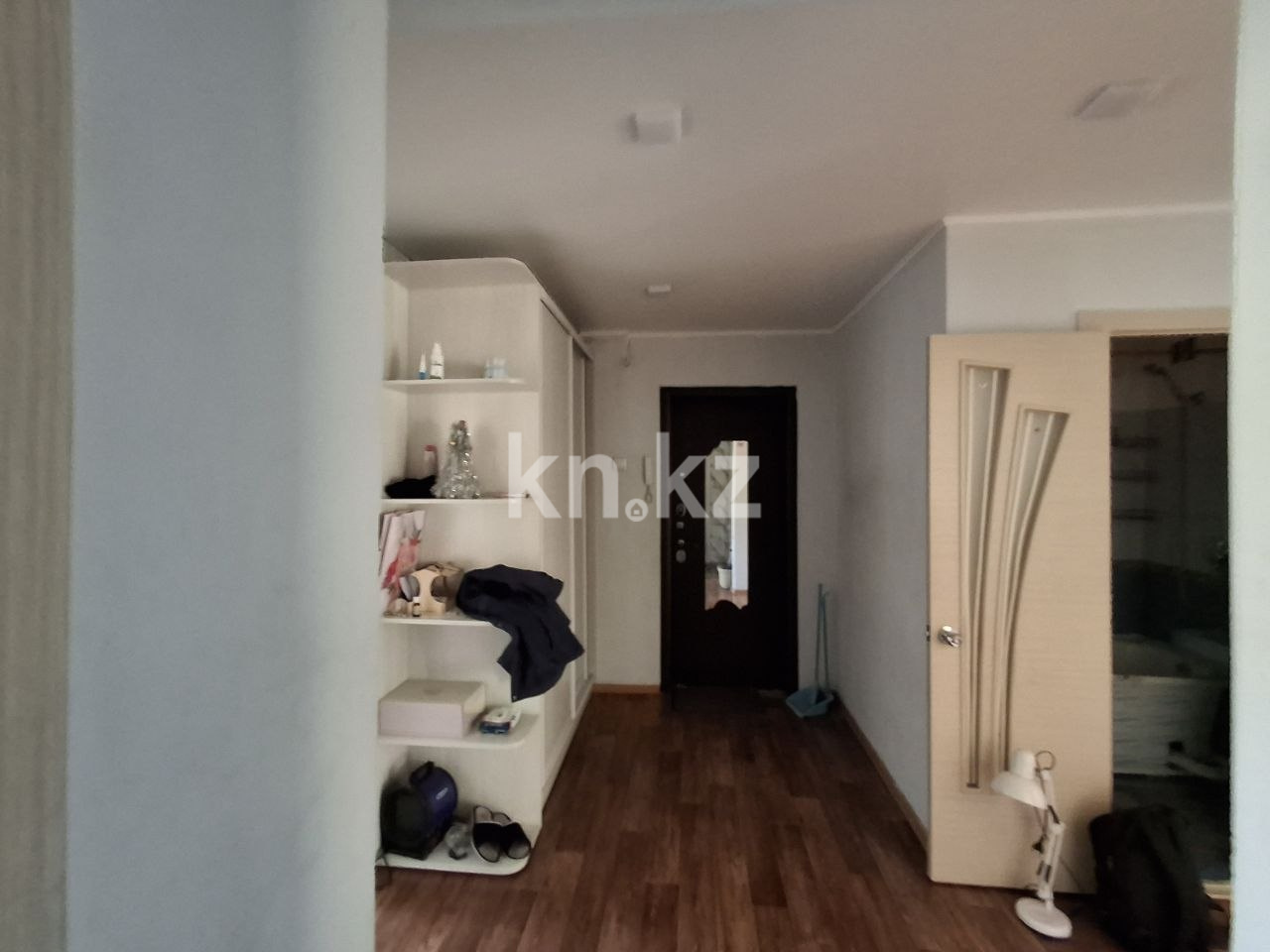 Продажа 3-комнатной квартиры, 69.3 м² - Продажа жилой и коммерческой недвижимости в Усть-Каменогорске фото 25 из 27