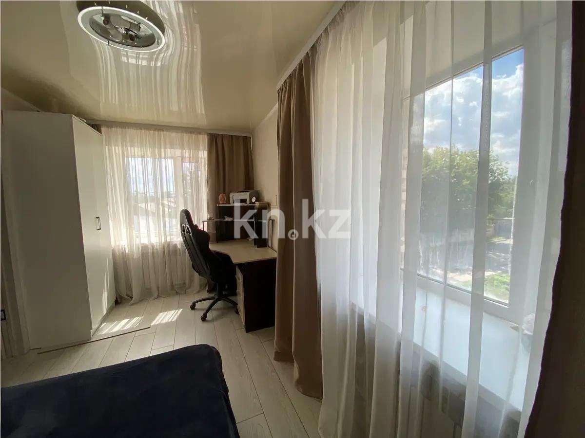 Продажа 2-комнатной квартиры, 40 м², ул. Панфилова, дом  2 в Шахтинске - фото 4