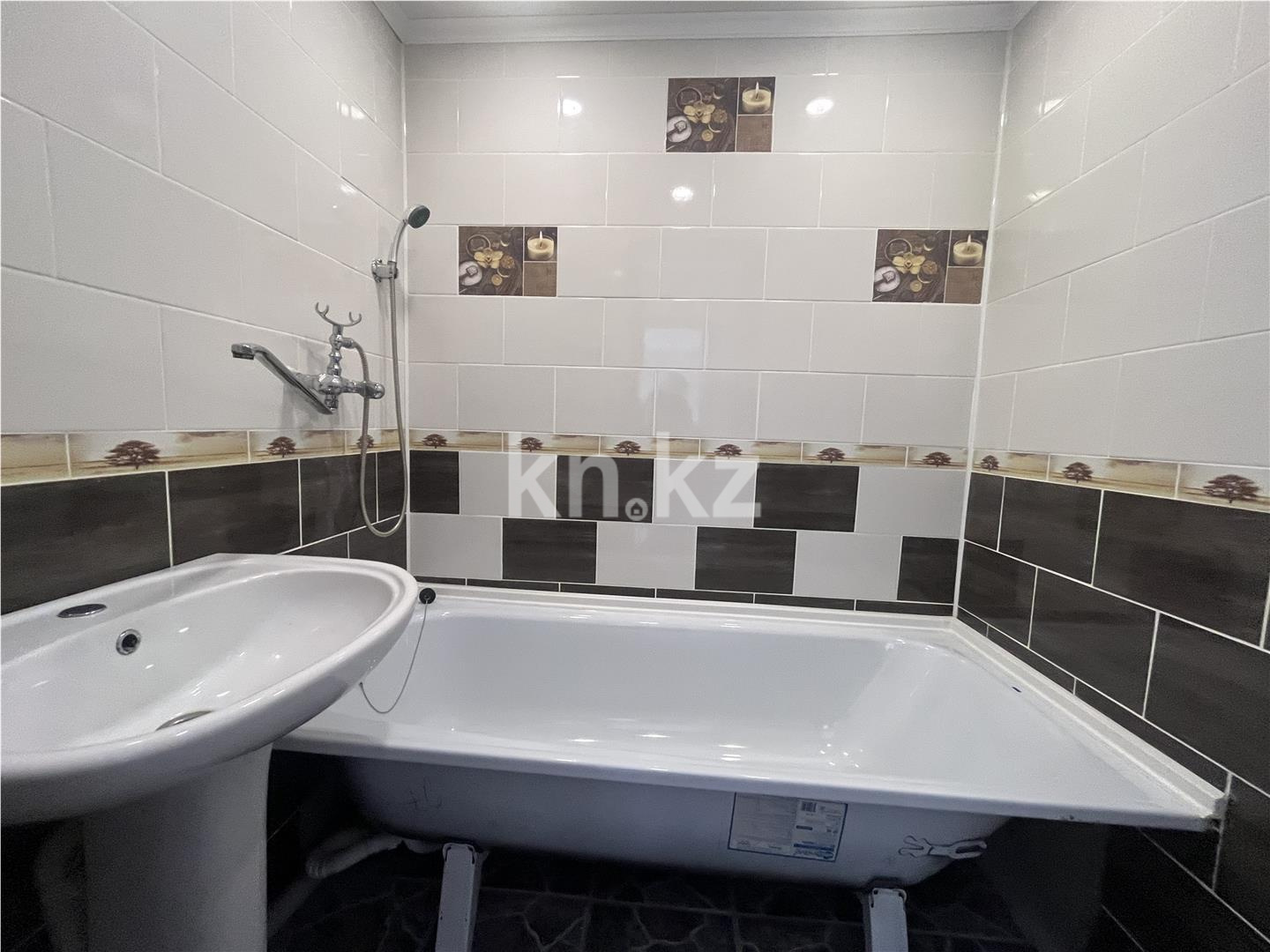 Продажа 1-комнатной квартиры, 34 м², мкр-н 8, дом  68 в Темиртау - фото 4