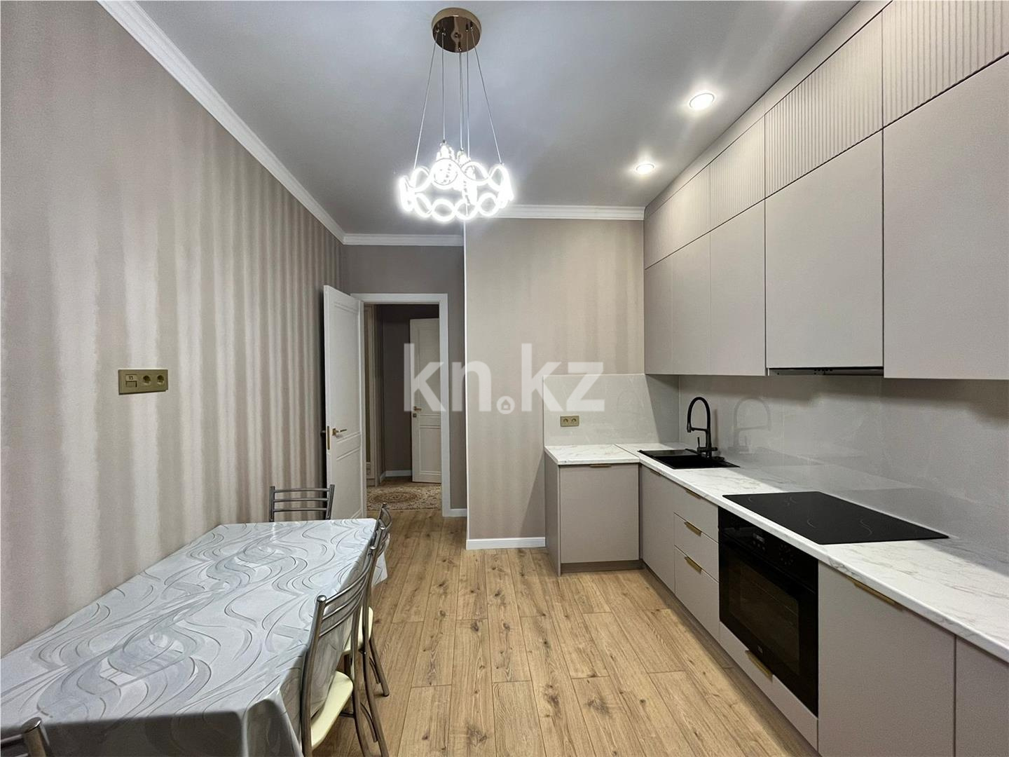 Продажа 2-комнатной квартиры, 55.4 м² в Астане - фото 2