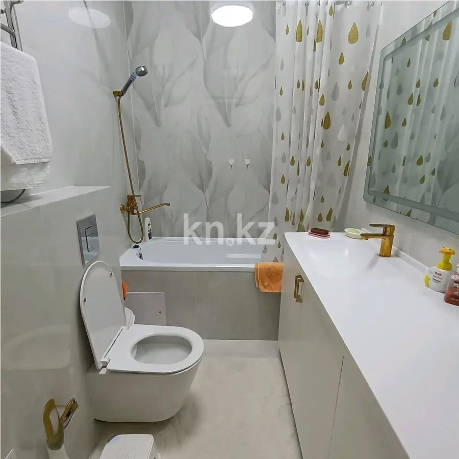 Продажа 3-комнатной квартиры, 95 м², ул. Толе би, дом  63 - Продажа квартир в Казахстане фото 4 из 4