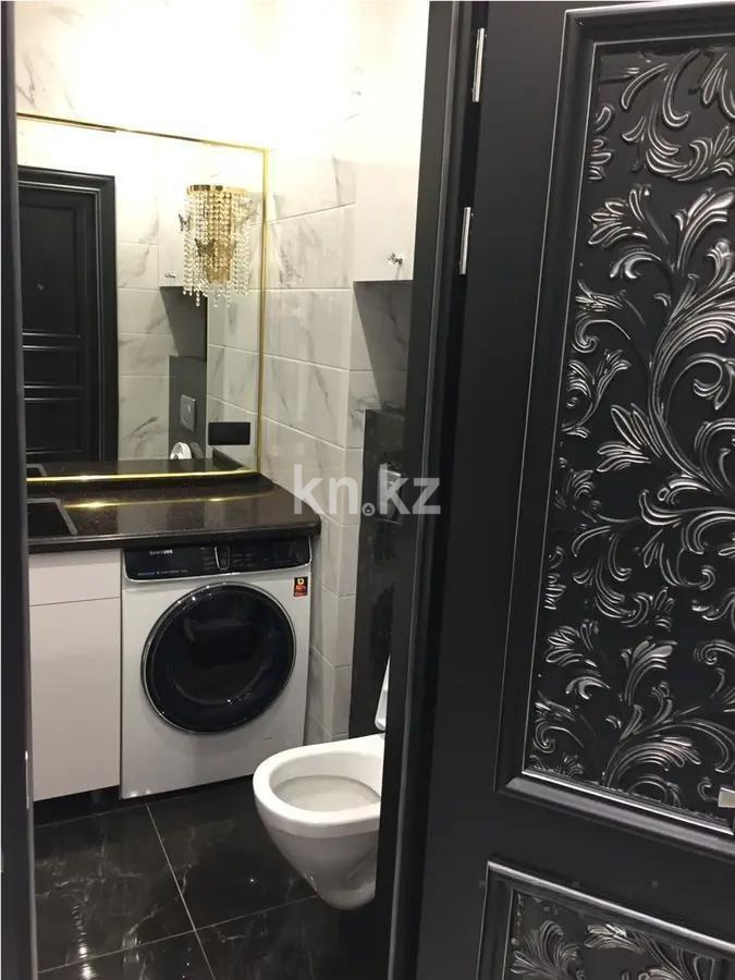 Продажа 2-комнатной квартиры, 55 м², ул. Желтоксан, дом  124 в Алматы - фото 3