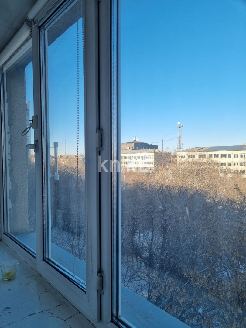 Продажа 4-комнатной квартиры, 80 м², пр. Назарбаева, дом  51 - Продажа квартир в Караганде фото 10 из 17