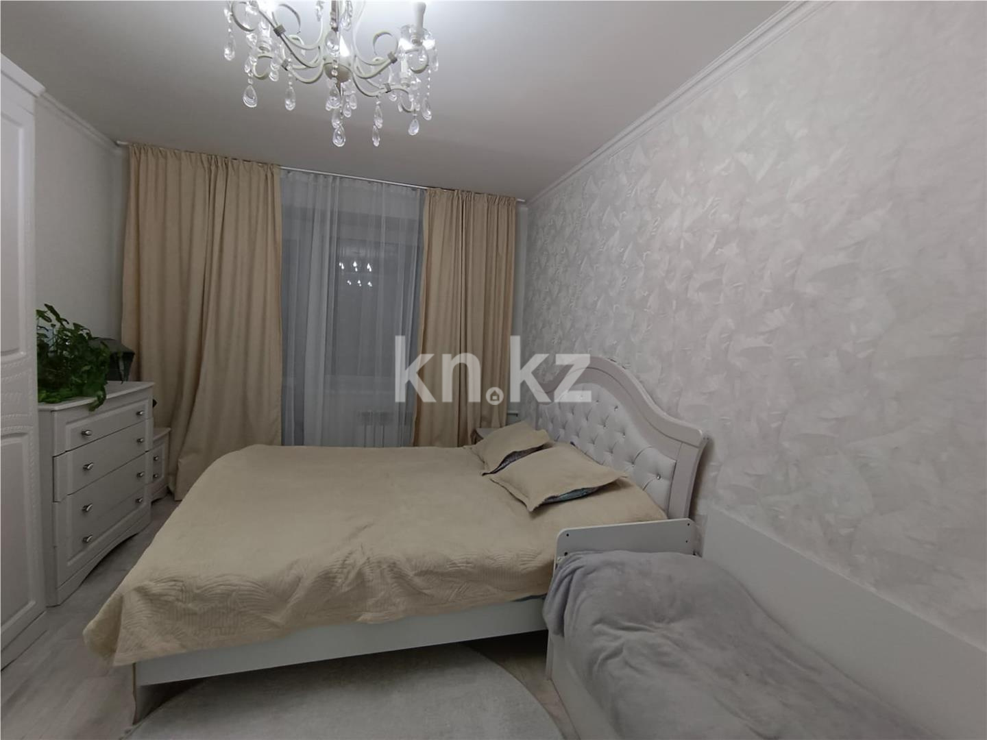 Продажа 4-комнатной квартиры, 86 м², ул. Методическая - Продажа квартир в Караганде фото 7 из 19