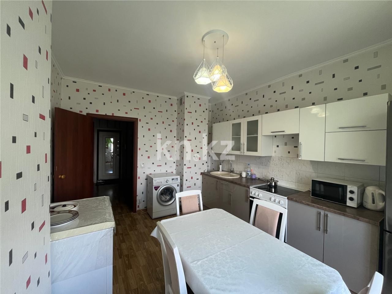Продажа 2-комнатной квартиры, 65 м² в Караганде - фото 8