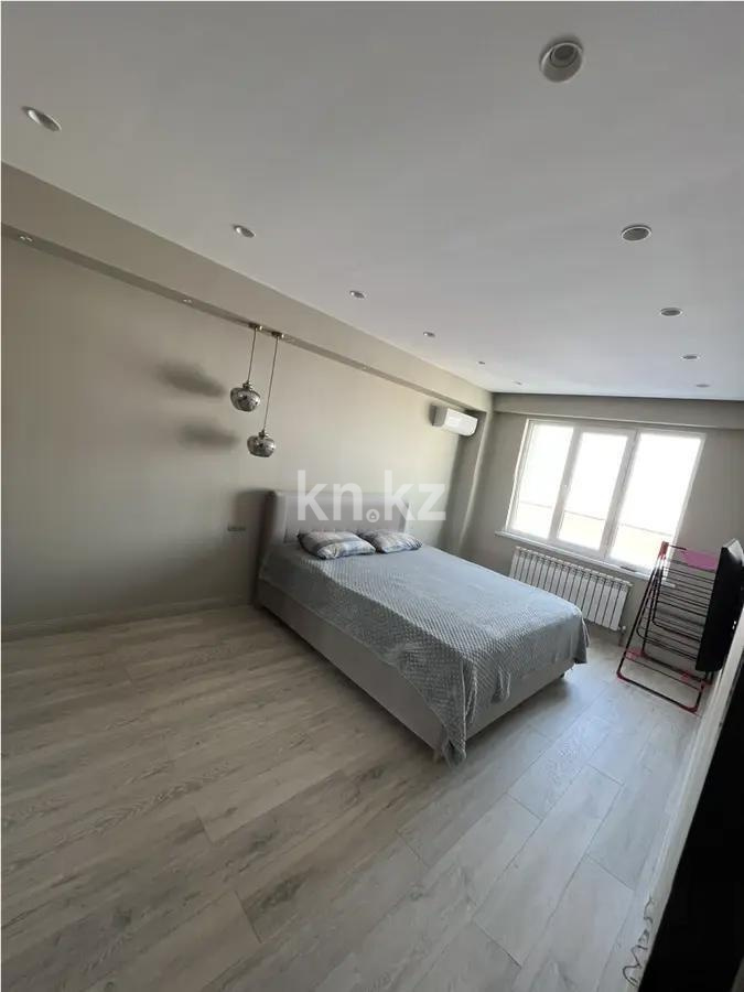 Продажа 3-комнатной квартиры, 81 м², мкр-н Кайрат, дом  303 в Алматы - фото 3