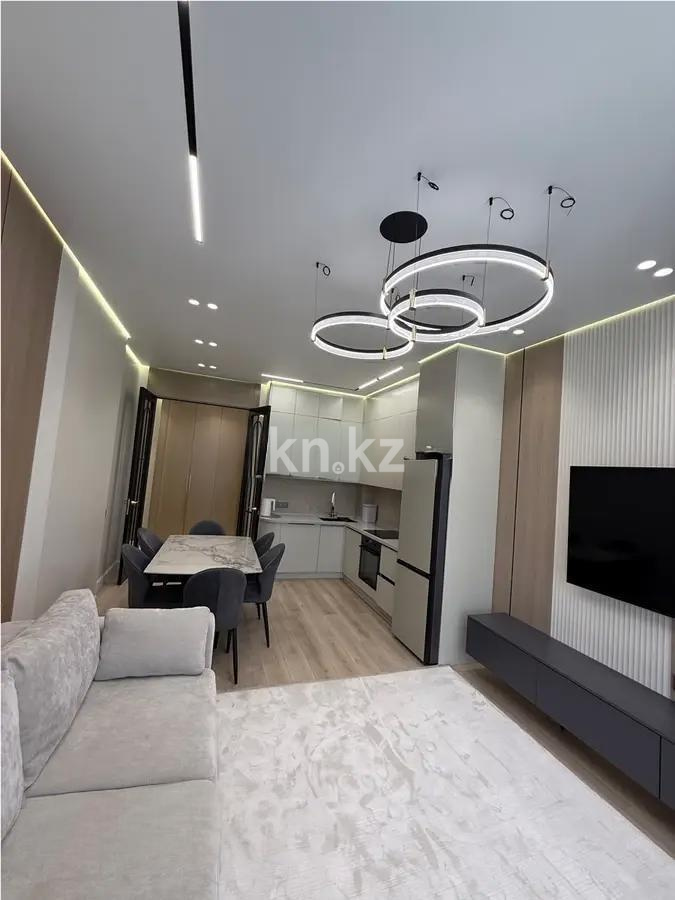 Продажа 3-комнатной квартиры, 98 м², пр. Туран, дом  52/3 в Астане - фото 2