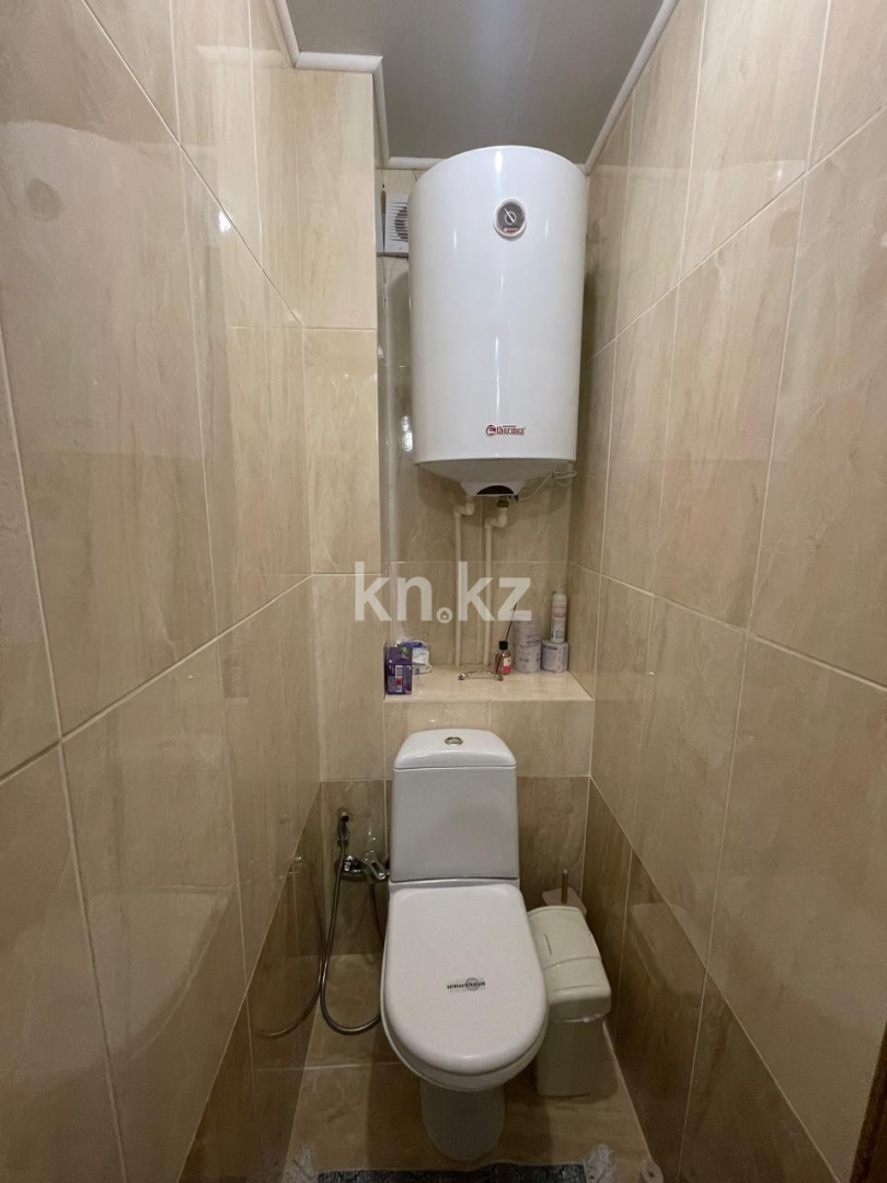 Продажа 4-комнатной квартиры, 71 м², ул. Гапеева - Продажа  четырехкомнатных квартир в Караганде фото 13 из 16