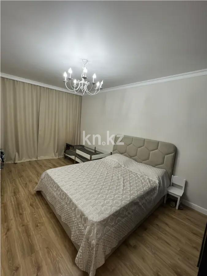 Продажа 2-комнатной квартиры, 70 м², ул. Мухамедханова, дом  4в в Астане - фото 3