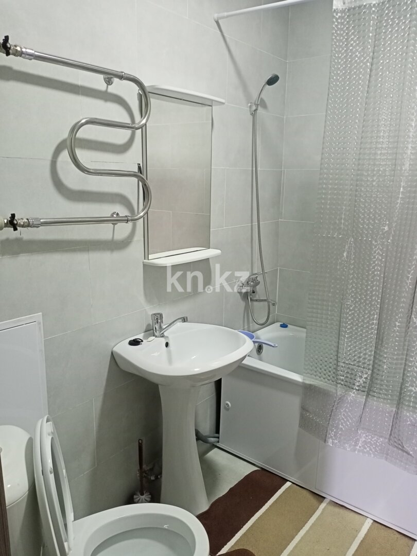 Аренда 1-комнатной квартиры, 50 м² в Астане - фото 9