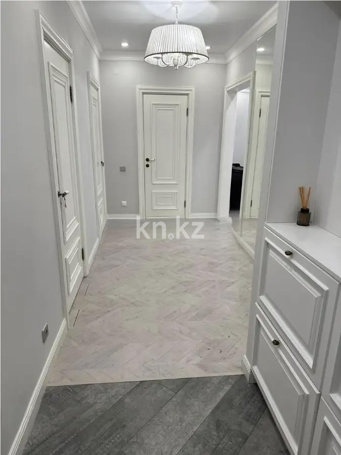 Продажа 3-комнатной квартиры, 110 м², ул. Умай Ана, дом  14 в Астане - фото 8