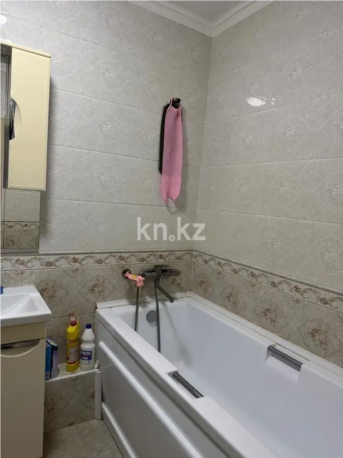 Продажа 3-комнатной квартиры, 112 м², ул. Рыскулбекова, дом  28/5 в Алматы - фото 4