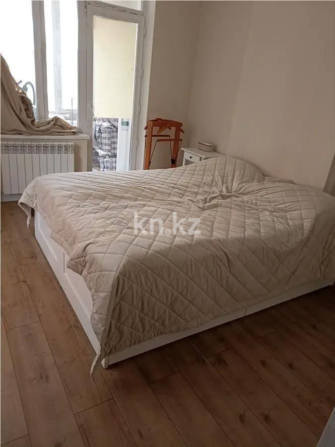 Продажа 3-комнатной квартиры, 72 м², ул. Туркестан, дом  4/1 - Продажа  трехкомнатных квартир в Астане без посредников с фото фото 1 из 3