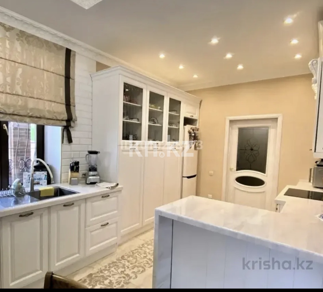 Продажа 9-комнатного дома, 375 м² в Караганде - фото 24