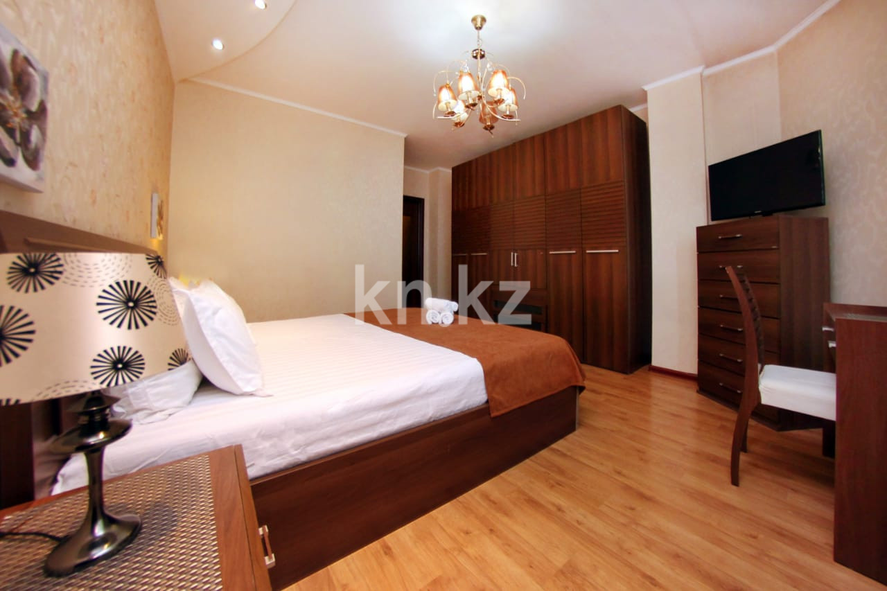 Аренда 2-комнатной квартиры посуточно, 70 м², ул. Хусаинова, дом  225 - Аренда  двухкомнатных квартир посуточно в Алматы с фото фото 4 из 24