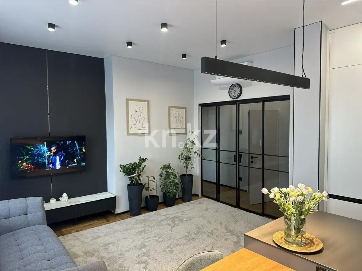 Продажа 5-комнатной квартиры, 137 м² - Продажа квартир в Алматы - страница 2 фото 1 из 5