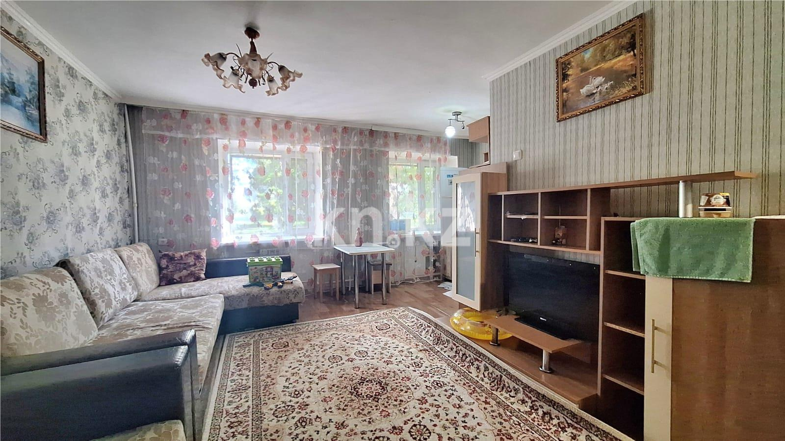 Продажа 2-комнатной квартиры, 41 м², ул. Кузембаева - Продажа квартир в Караганде с фото фото 1 из 6