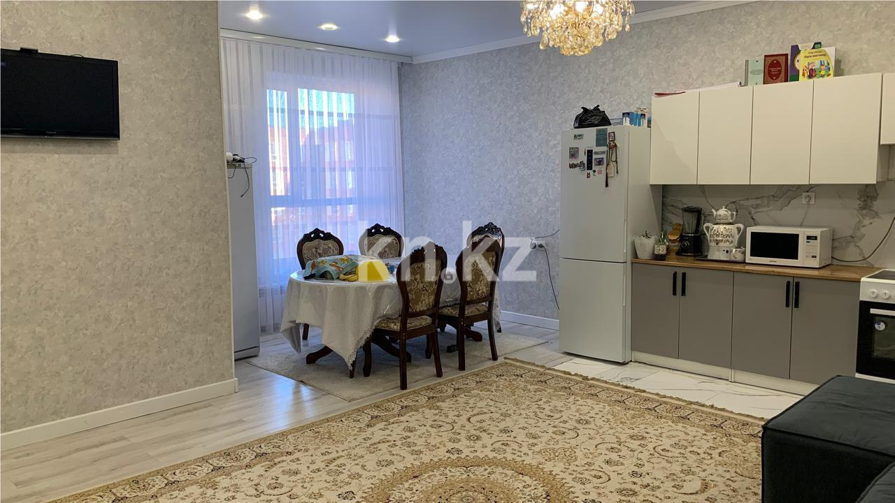 Продажа 3-комнатной квартиры, 83 м², ул. Муканова - Продажа  трехкомнатных квартир в Караганде с фото фото 2 из 10