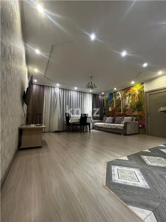 Продажа 2-комнатной квартиры, 53.5 м², ул. Толе би, дом  286/1 - Продажа квартир в Казахстане фото 1 из 5
