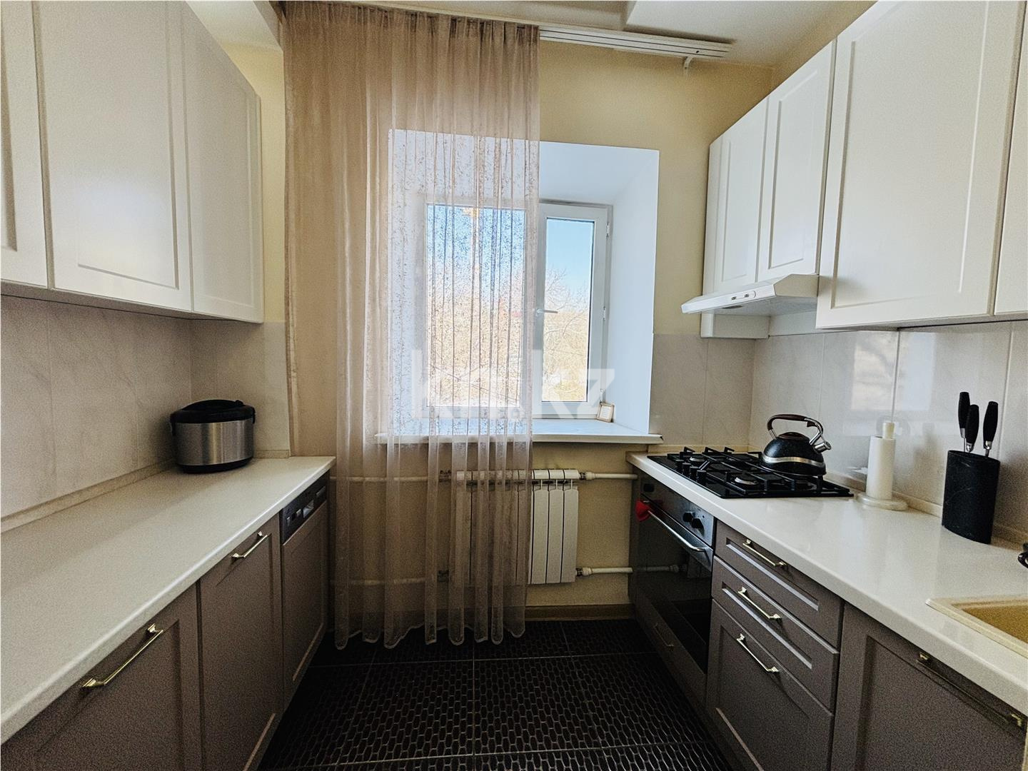 Продажа 2-комнатной квартиры, 56 м² - Продажа двухкомнатных квартир в Караганде - страница 4 фото 10 из 25