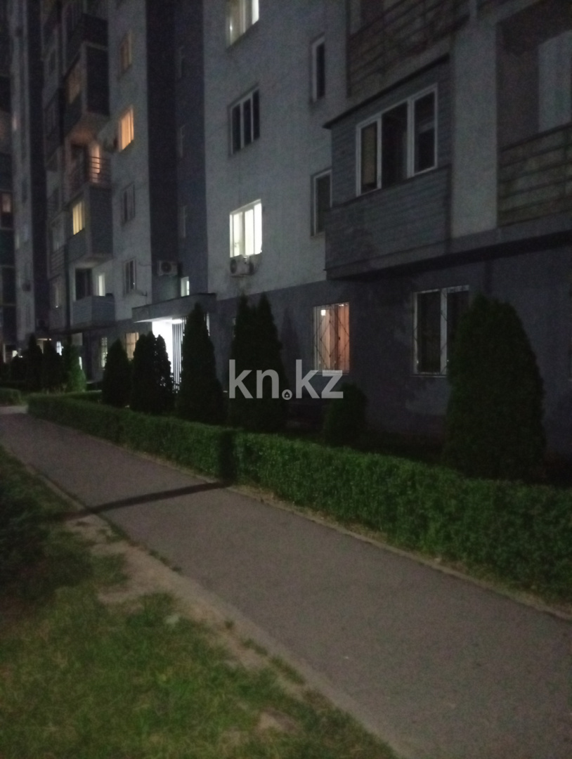Аренда 2-комнатной квартиры, 43 м² - Аренда квартир помесячно в Алматы фото 1 из 8
