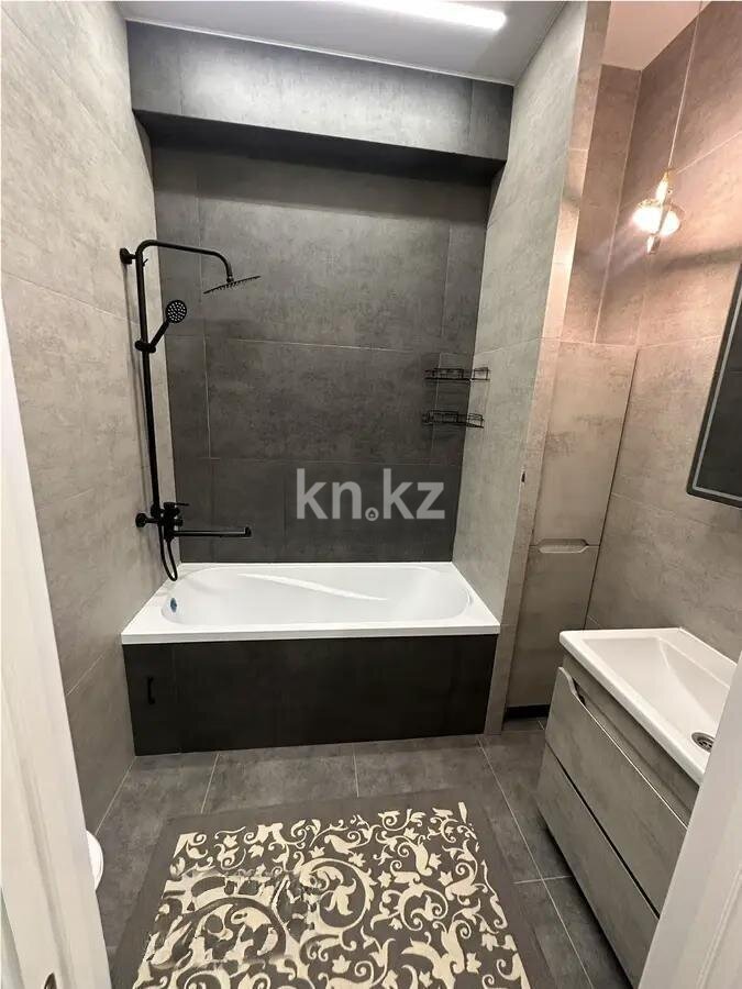 Продажа 2-комнатной квартиры, 55 м² в Алматы - фото 4