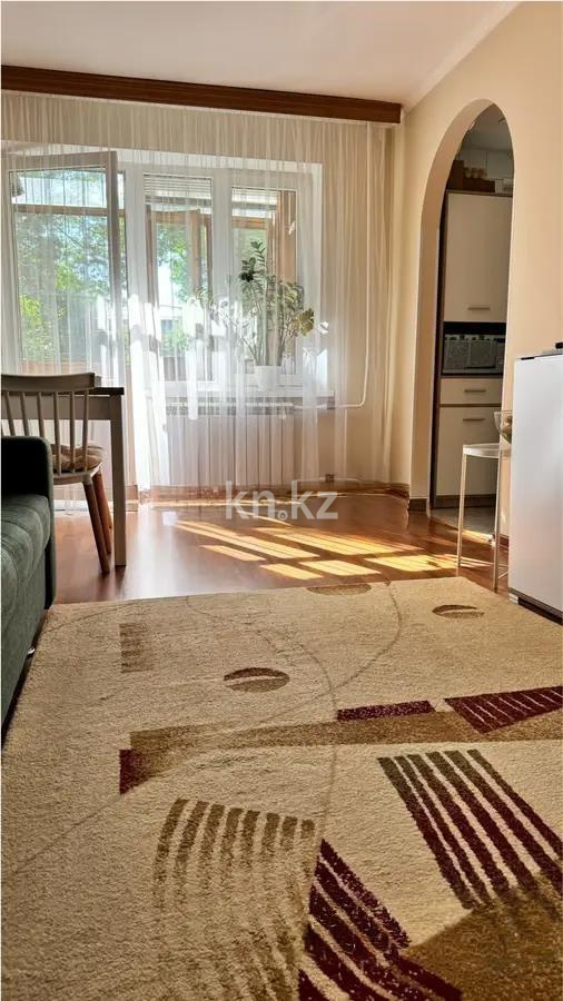 Продажа 3-комнатной квартиры, 61.5 м², мкр-н 9, дом  28 - Продажа квартир в Казахстане фото 1 из 6