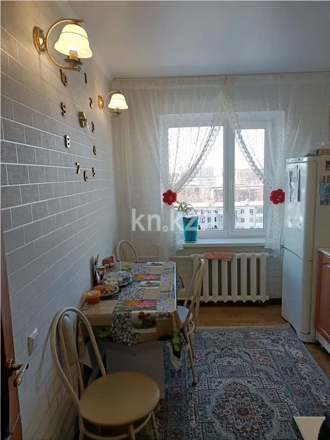 Продажа 3-комнатной квартиры, 67 м², ул. Куйши Дина, дом  35 в Астане - фото 3