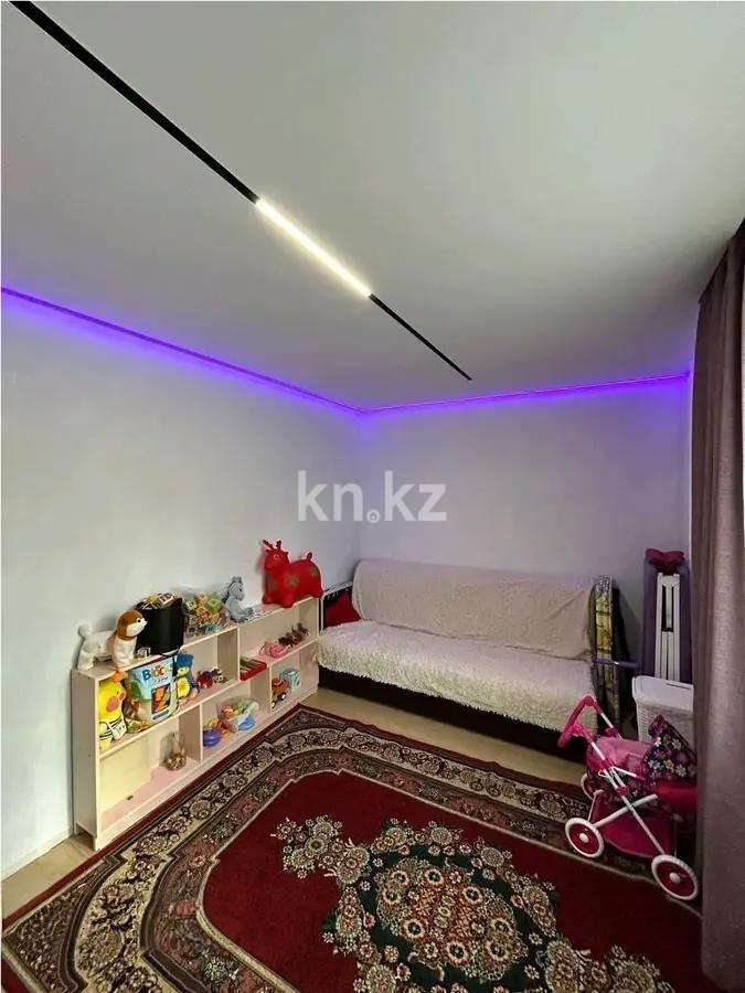Продажа 3-комнатной квартиры, 55 м², пр. Абая, дом  53/1 - Продажа  трехкомнатных квартир в Астане без посредников с фото фото 1 из 2