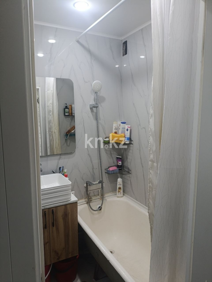 Продажа 2-комнатной квартиры, 48.5 м² - Аренда гаражей в Атырау фото 4 из 8