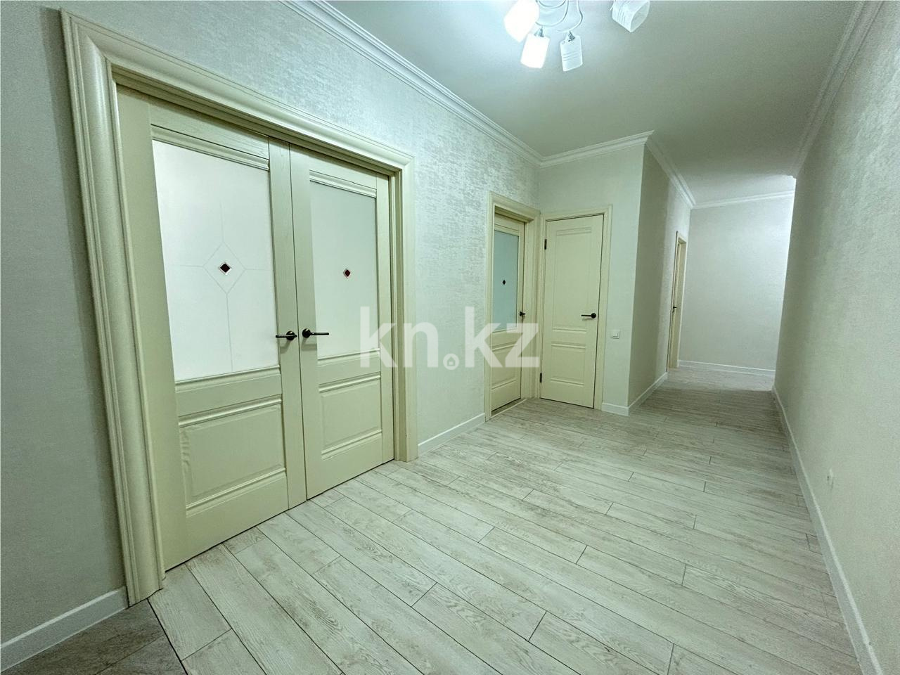 Продажа 4-комнатной квартиры, 134 м², ул. Нарикбаева в Астане - фото 13